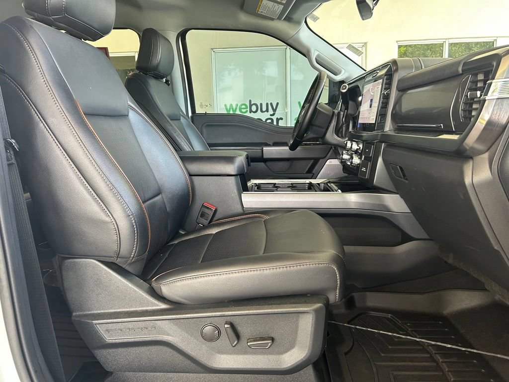 Used 2025 Ford F350 Lariat AWD/4WD image 27