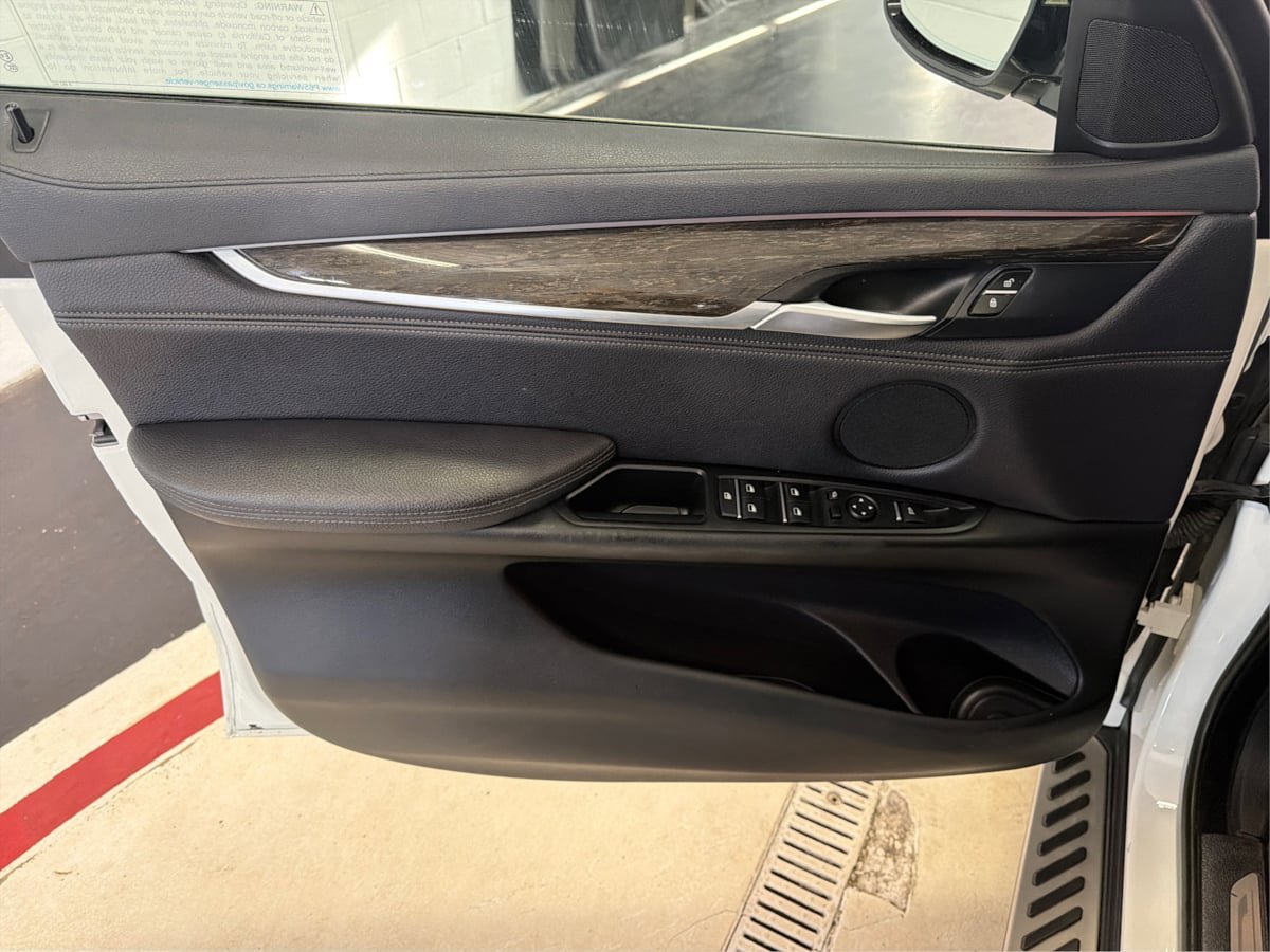 Used 2019 BMW X6 xDrive35i w/ Convenience Package AWD/4WD image 24