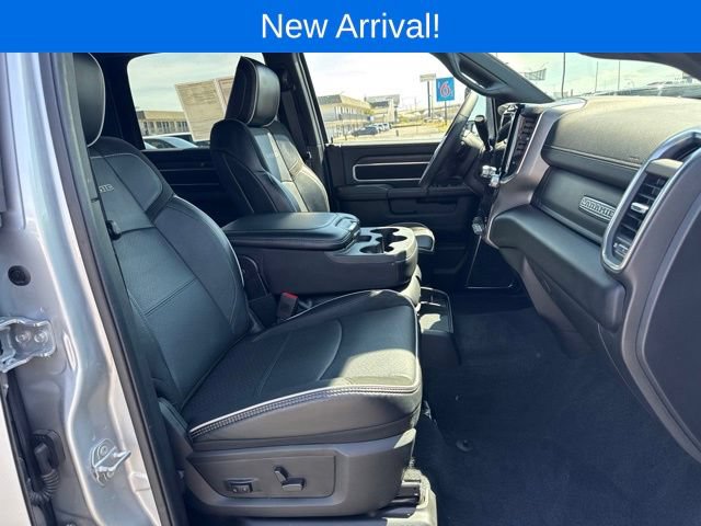 Used 2026 RAM 2500 Laramie AWD/4WD image 17