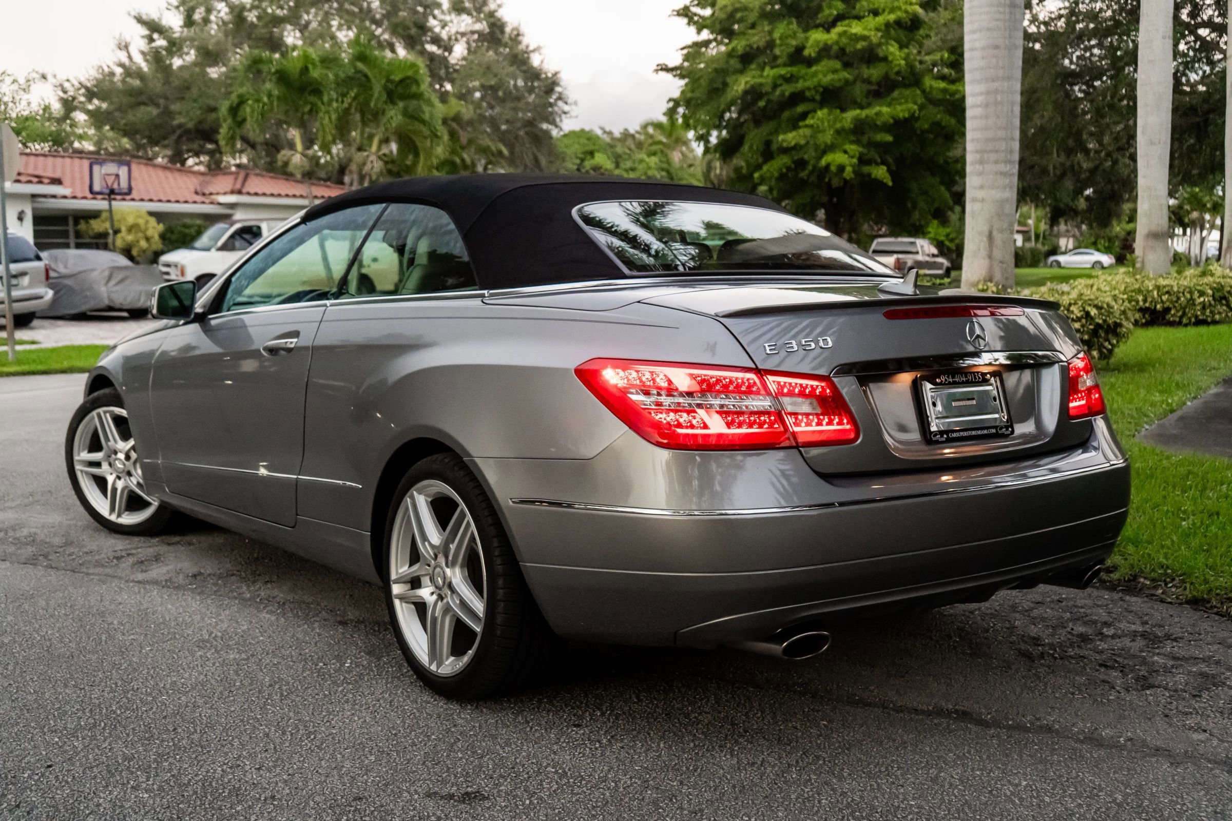 Used 2011 Mercedes-Benz E 350 Cabriolet w/ Premium 2 Pkg image 23