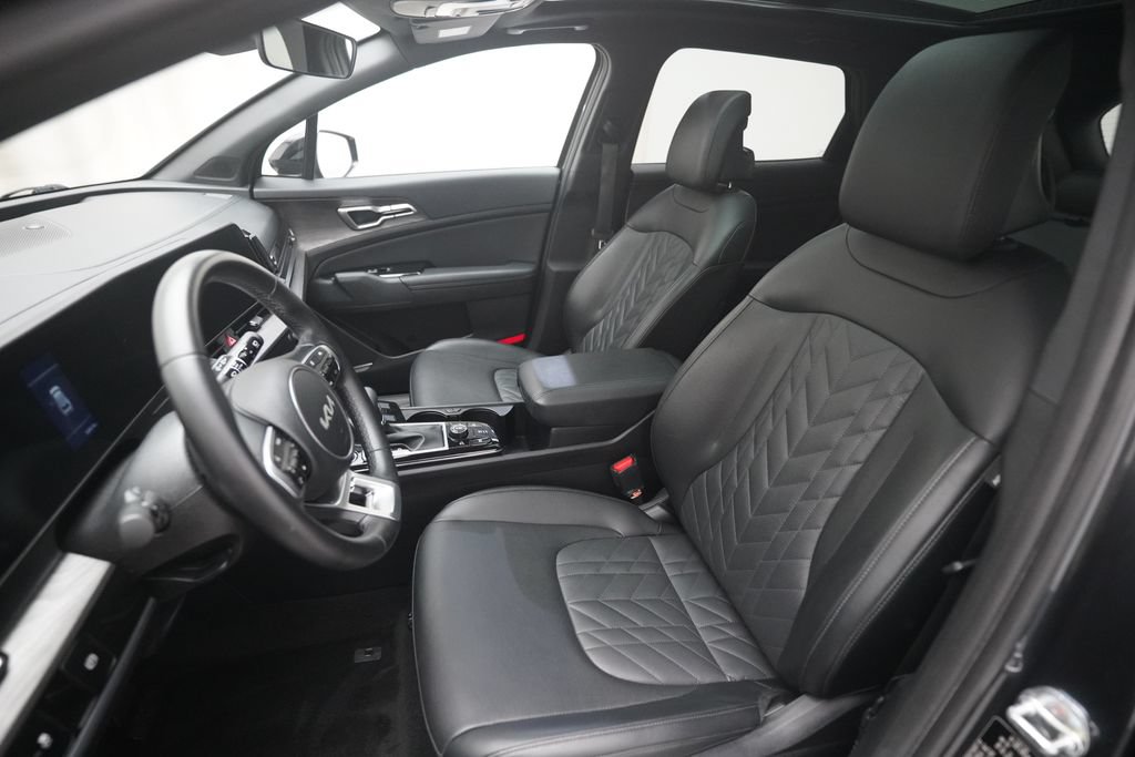 Used 2023 Kia Sportage X-Line w/ X-Line Premium Package AWD/4WD image 7