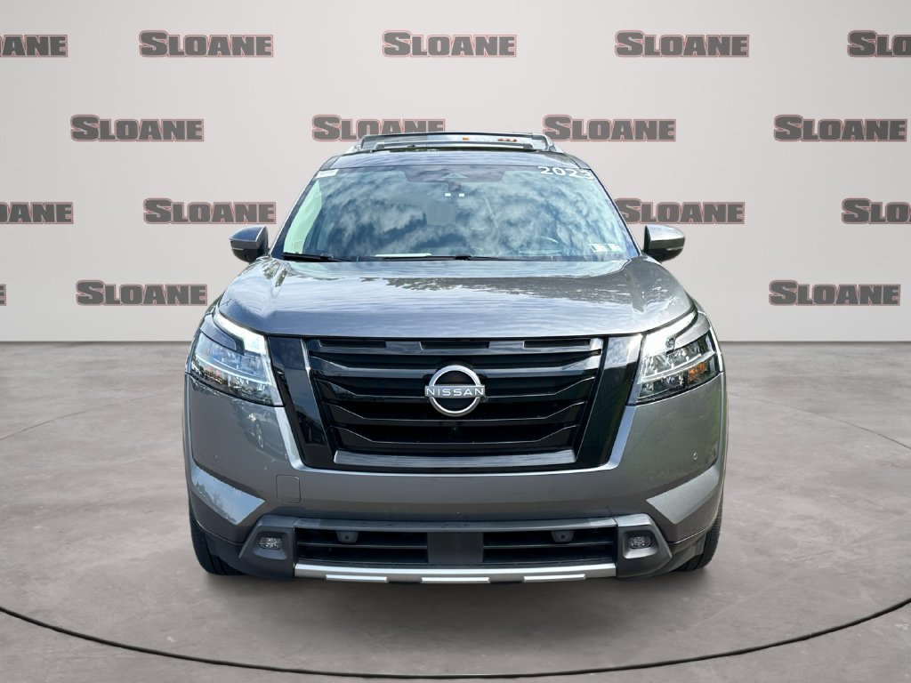 Used 2023 Nissan Pathfinder Platinum AWD/4WD image 8