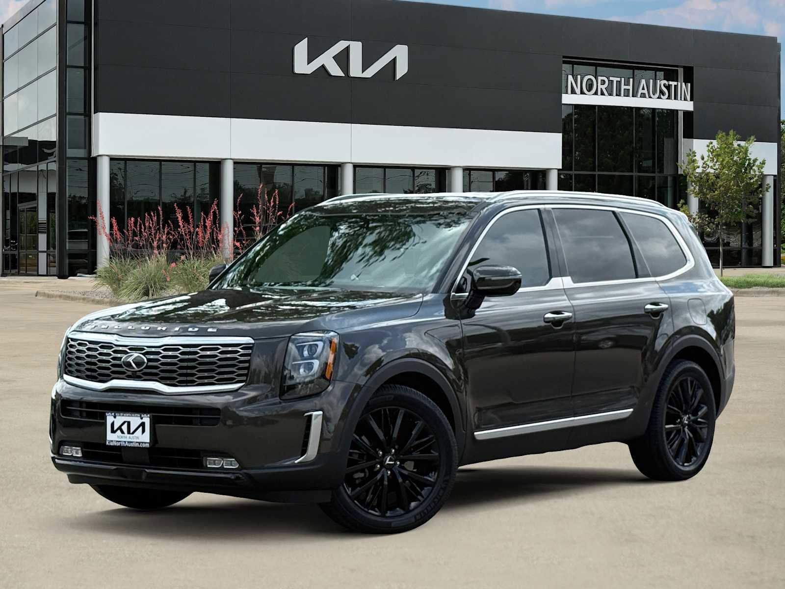 Used 2020 Kia Telluride SX w/ SX Prestige Package AWD/4WD image 1