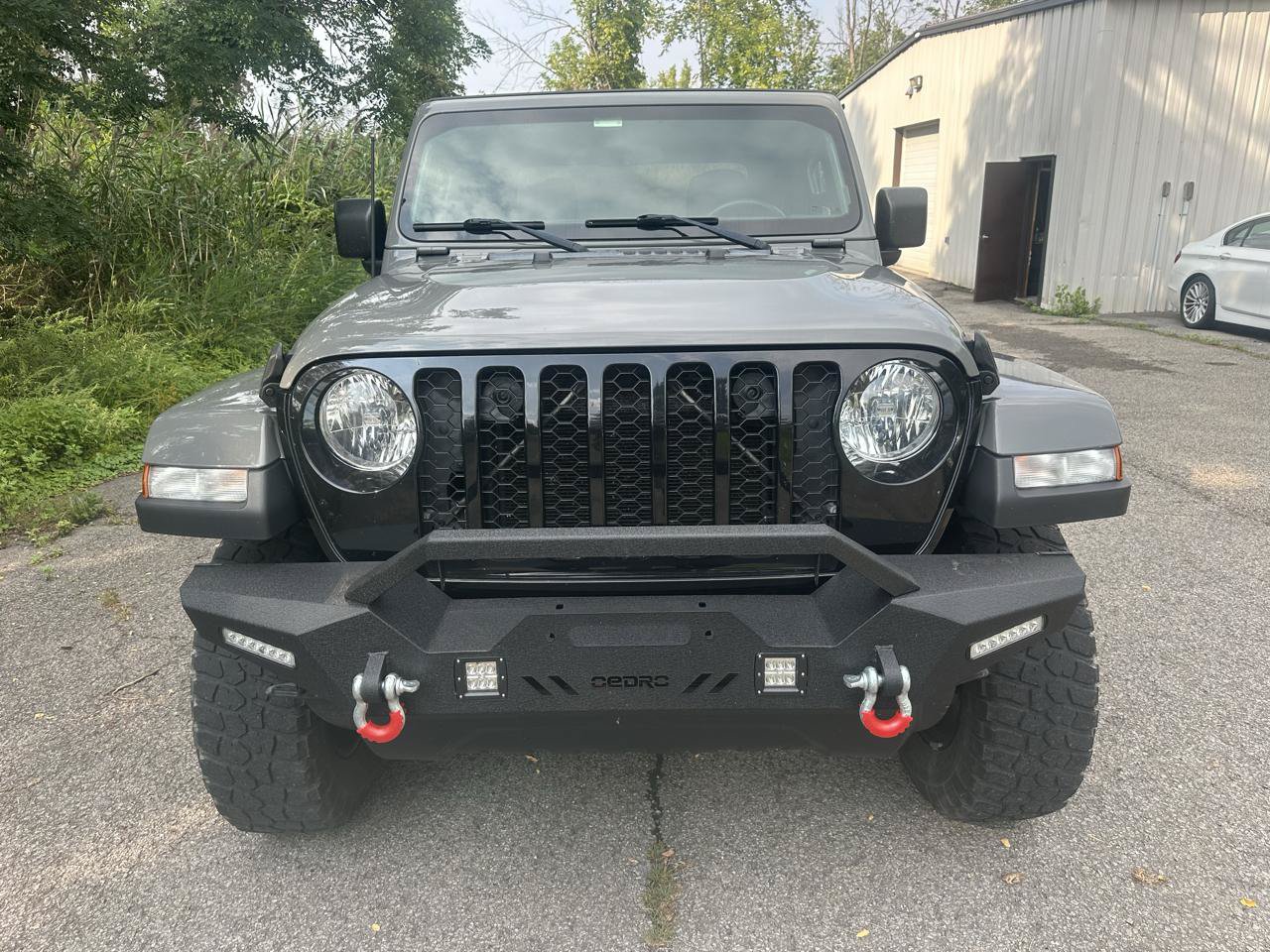 Used 2022 Jeep Gladiator Sport AWD/4WD image 2