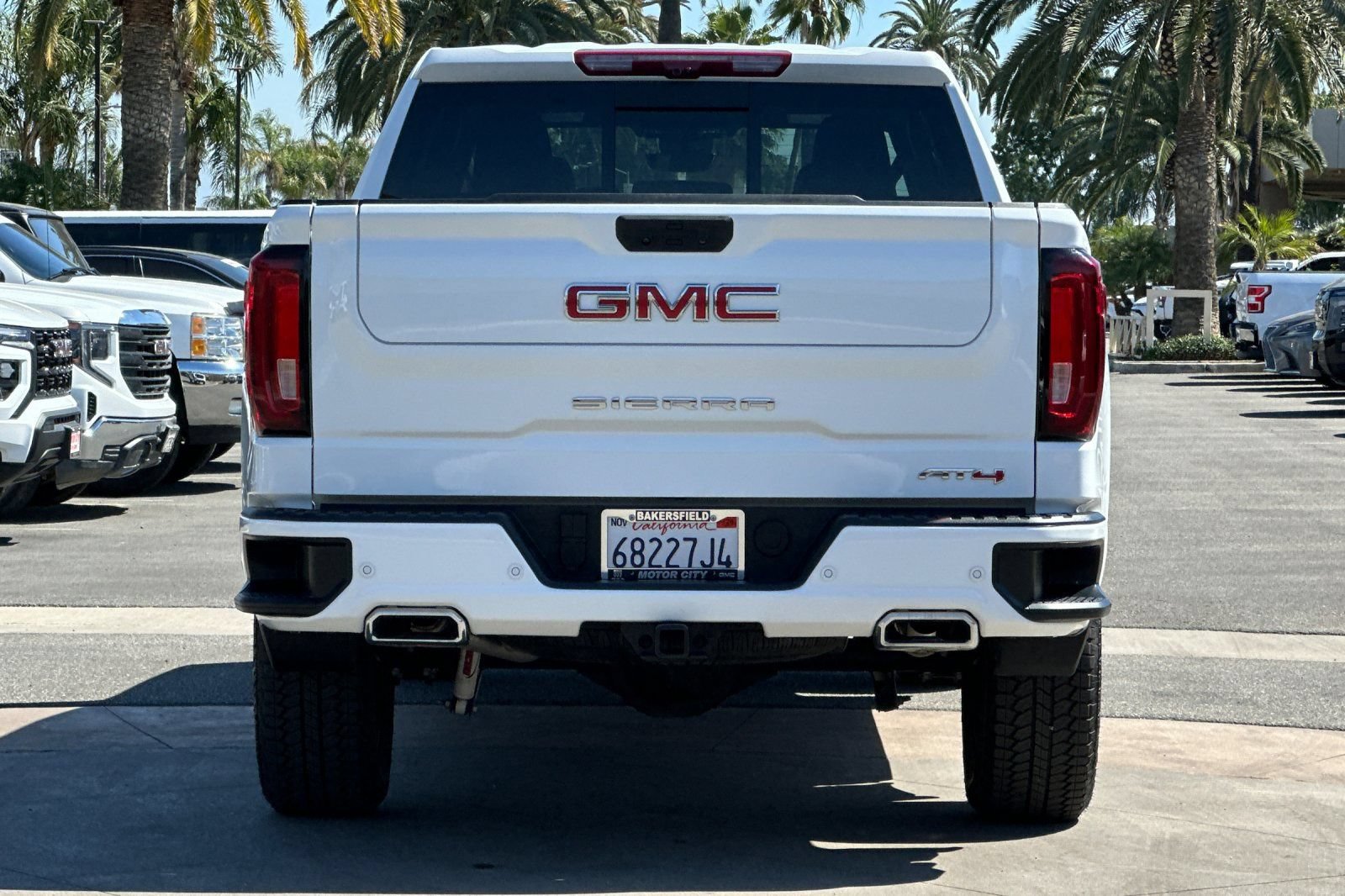 Used 2026 GMC Sierra 1500 AT4 w/ Technology Package AWD/4WD image 5