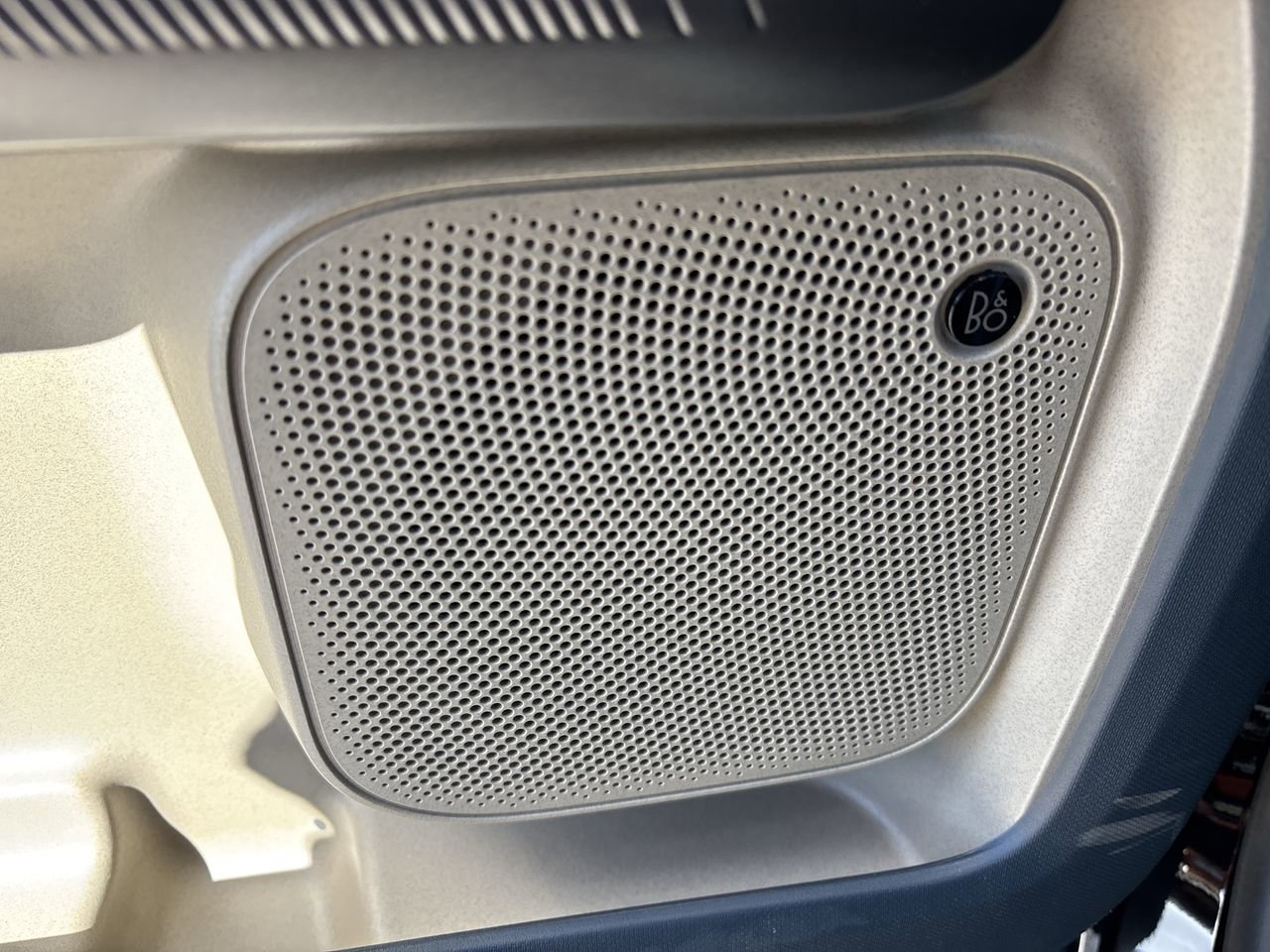 New 2025 Ford Maverick Lariat w/ 4K Tow Package image 18