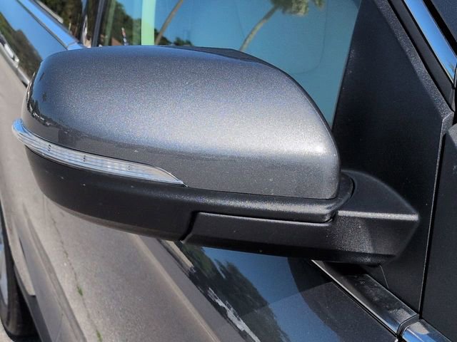 Used 2023 Ford Edge Titanium AWD/4WD image 12