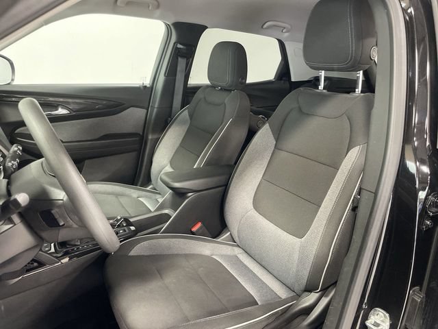 Used 2025 Chevrolet TrailBlazer LT FWD image 11