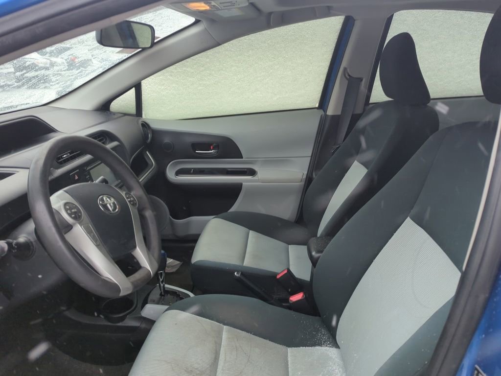 Used 2014 Toyota Prius C Three image 6
