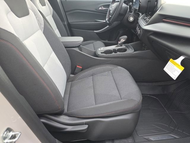 New 2026 Chevrolet Trax RS w/ Driver Confidence Package FWD image 20