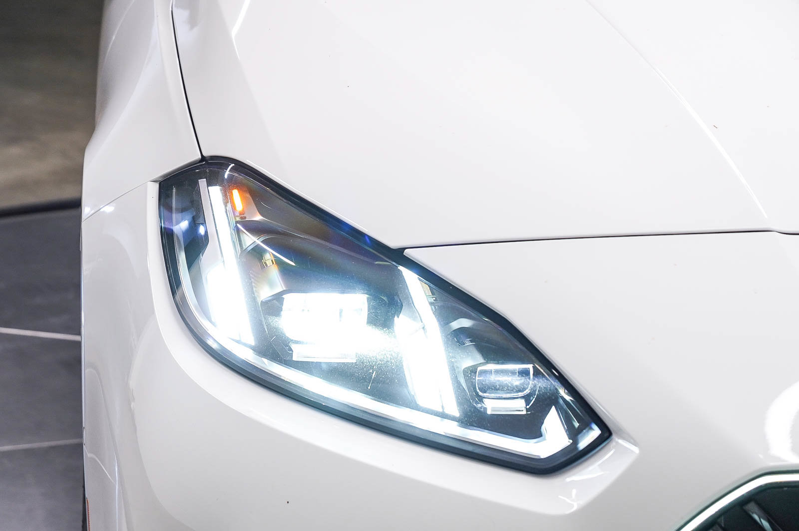 New 2026 BMW 228i w/ Technology Package FWD image 8