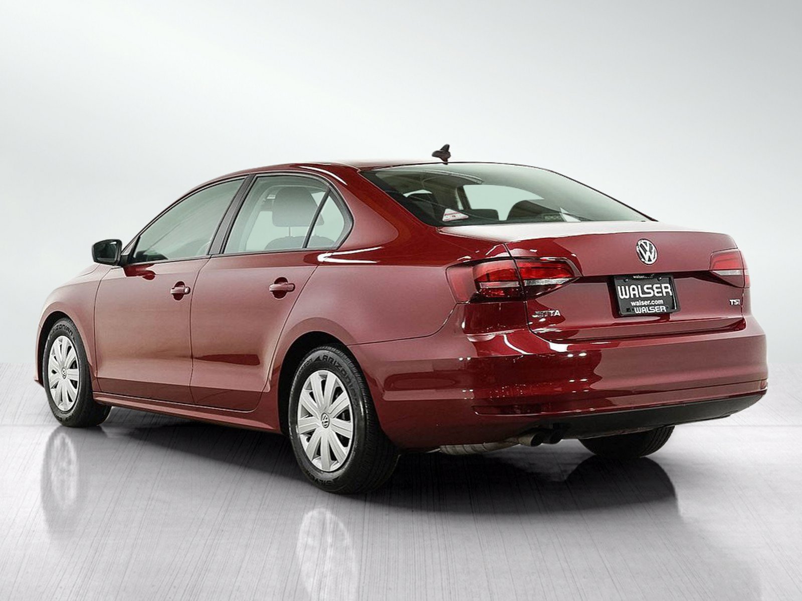 Used 2016 Volkswagen Jetta S FWD image 4