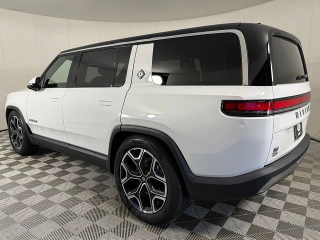 Used 2026 Rivian R1S Adventure AWD/4WD image 4