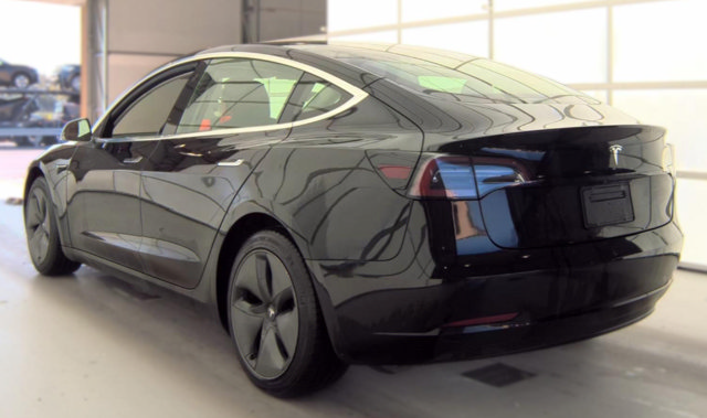 Used 2019 Tesla Model 3 Standard Range Plus RWD image 7