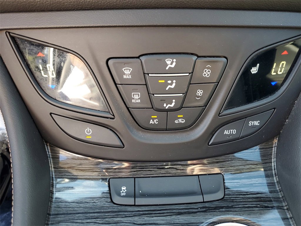 Used 2017 Buick Envision Premium w/ LPO, Hit The Road Package image 28