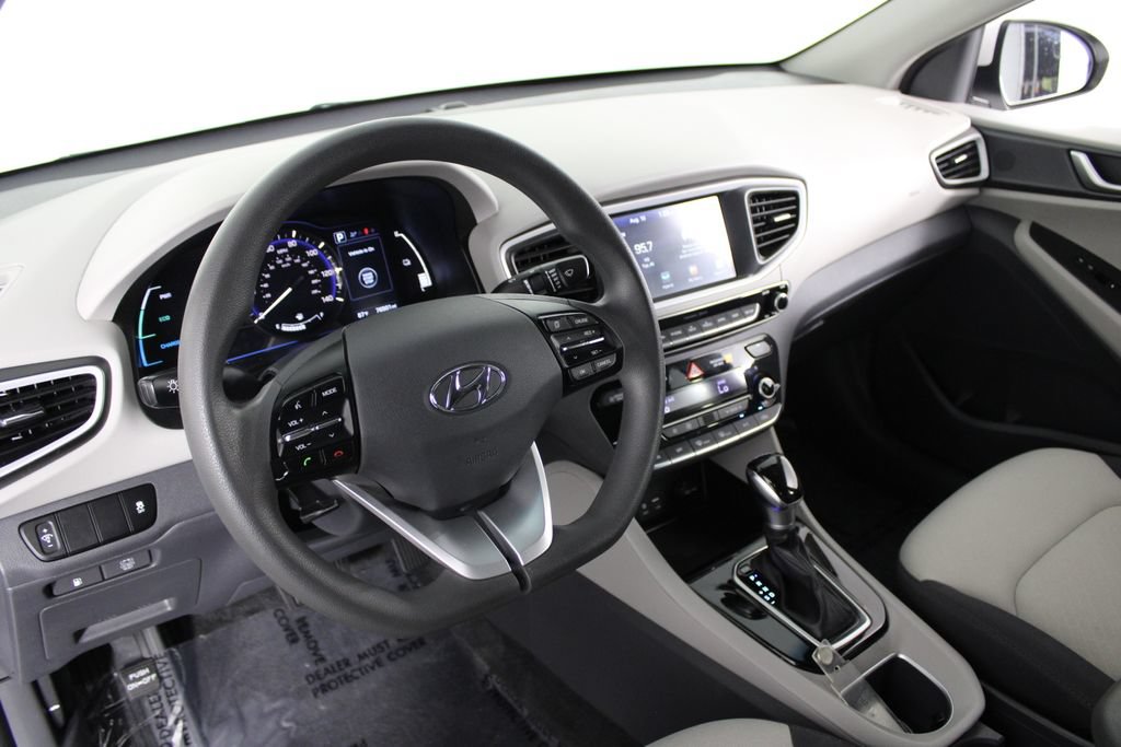 Used 2019 Hyundai Ioniq Blue FWD image 18