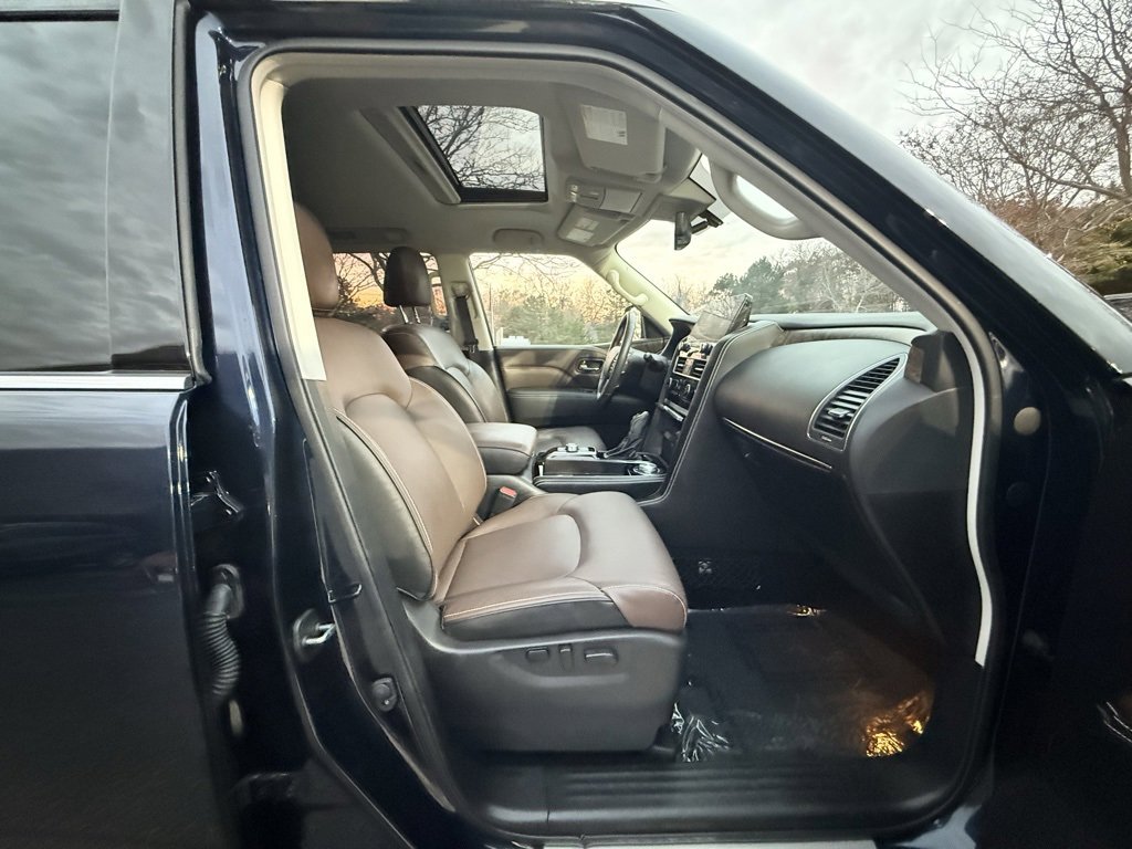 Used 2024 INFINITI QX80 Premium Select w/ Cargo Package image 30