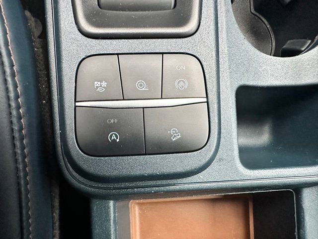 Used 2022 Ford Maverick Lariat w/ Lariat Luxury Package image 18