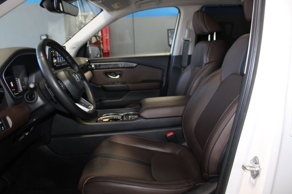 Used 2024 Honda Pilot Elite image 13