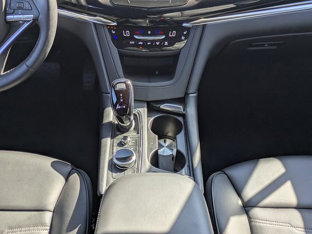 Certified 2025 Cadillac XT6 Premium Luxury w/ Platinum Package image 21