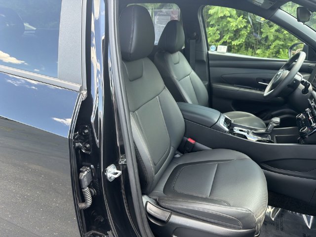 Used 2025 Hyundai Santa Cruz SEL AWD/4WD image 19
