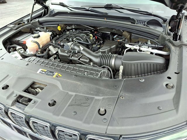 Used 2021 Jeep Grand Cherokee L Limited image 32