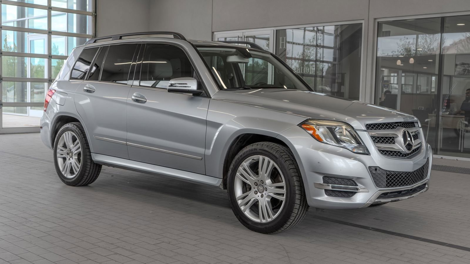 Used 2015 Mercedes-Benz GLK 250 BlueTEC 4MATIC image 12