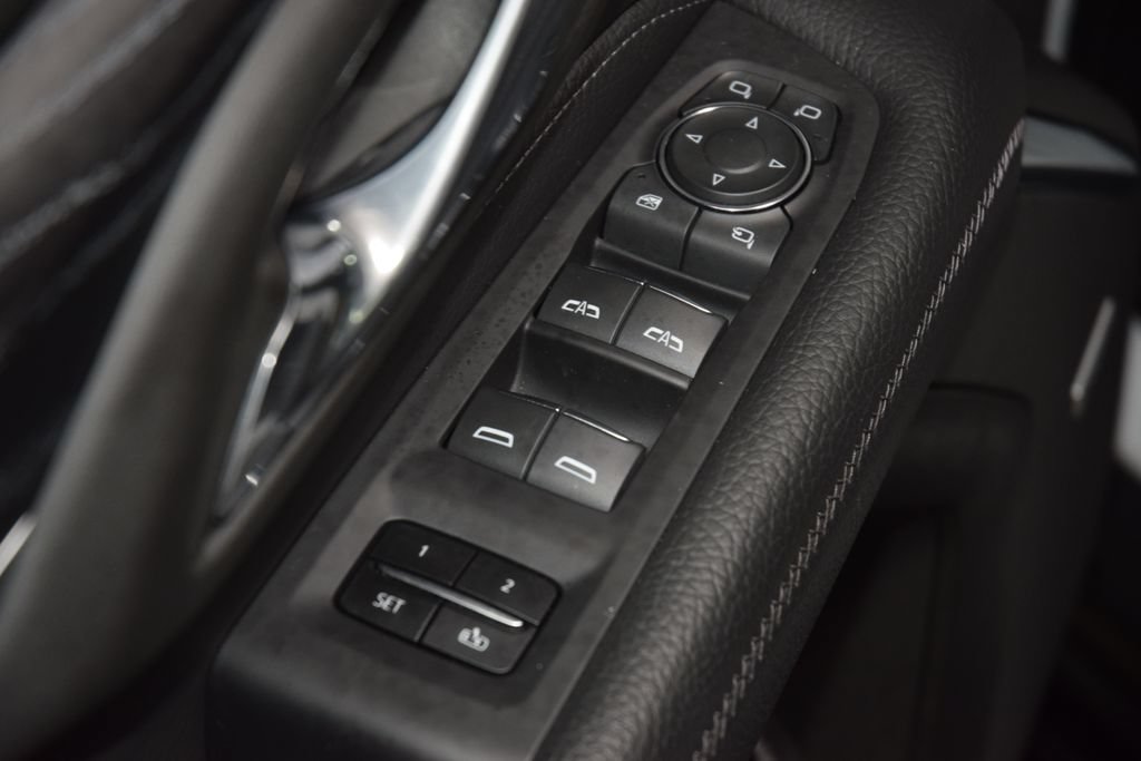 Used 2024 GMC Yukon XL Denali AWD/4WD image 50