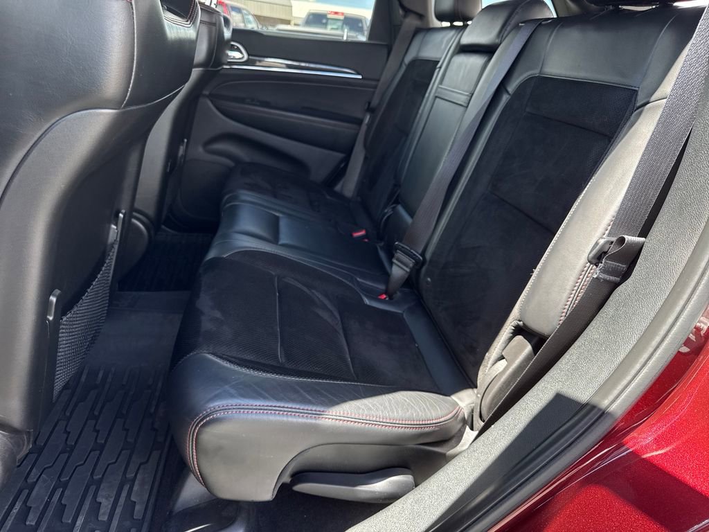 Used 2017 Jeep Grand Cherokee Trailhawk image 24