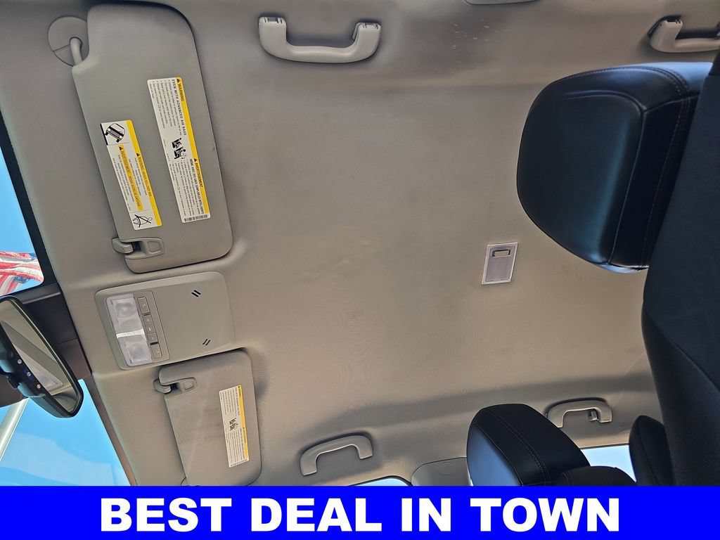 Used 2022 Chevrolet Trax LT w/ Driver Confidence Package AWD/4WD image 27