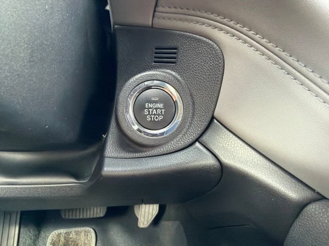 Used 2022 Subaru Outback Limited AWD/4WD image 16