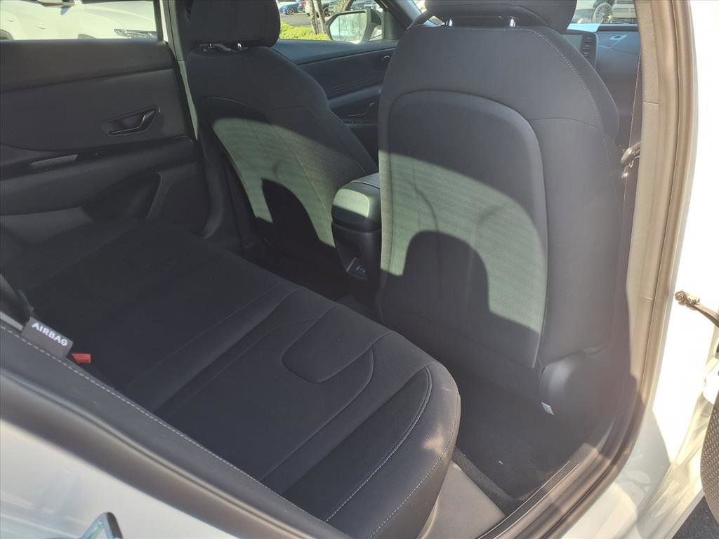 New 2026 Hyundai Elantra Sport image 8