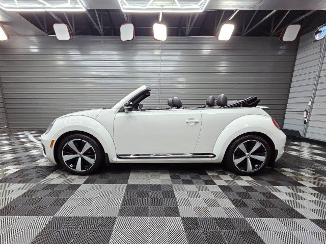 Used 2013 Volkswagen Beetle 2.0T FWD image 8