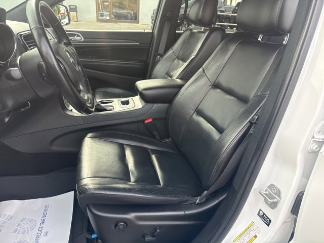 Used 2022 Jeep Grand Cherokee Limited image 26