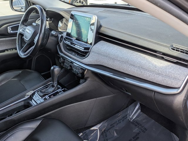 Used 2022 Jeep Compass Latitude w/ Convenience Group AWD/4WD image 21