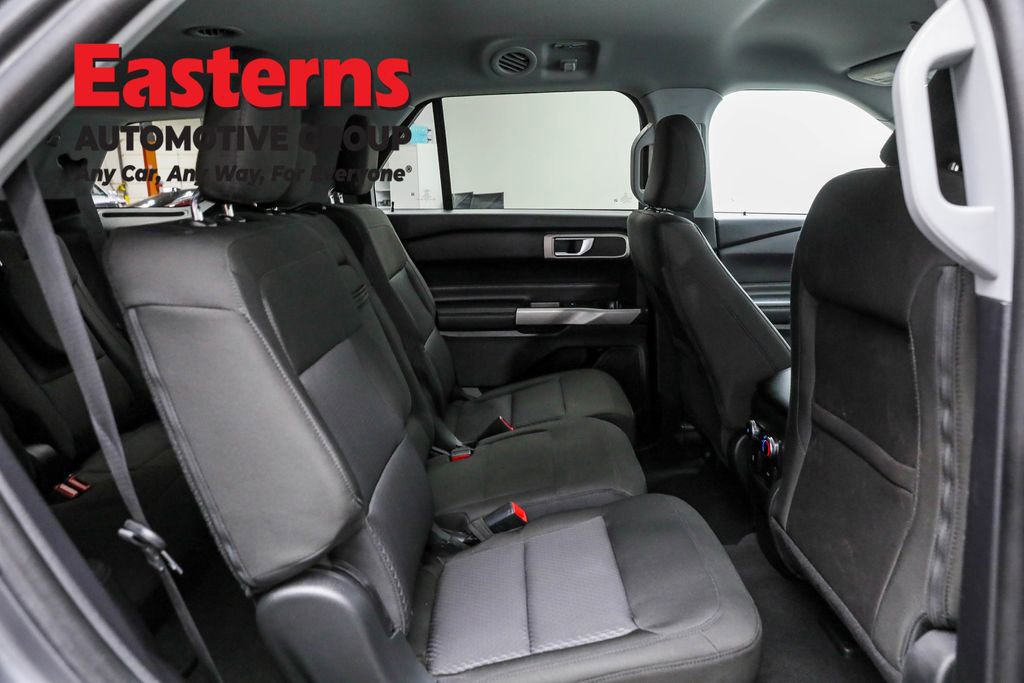 Used 2022 Ford Explorer XLT image 22