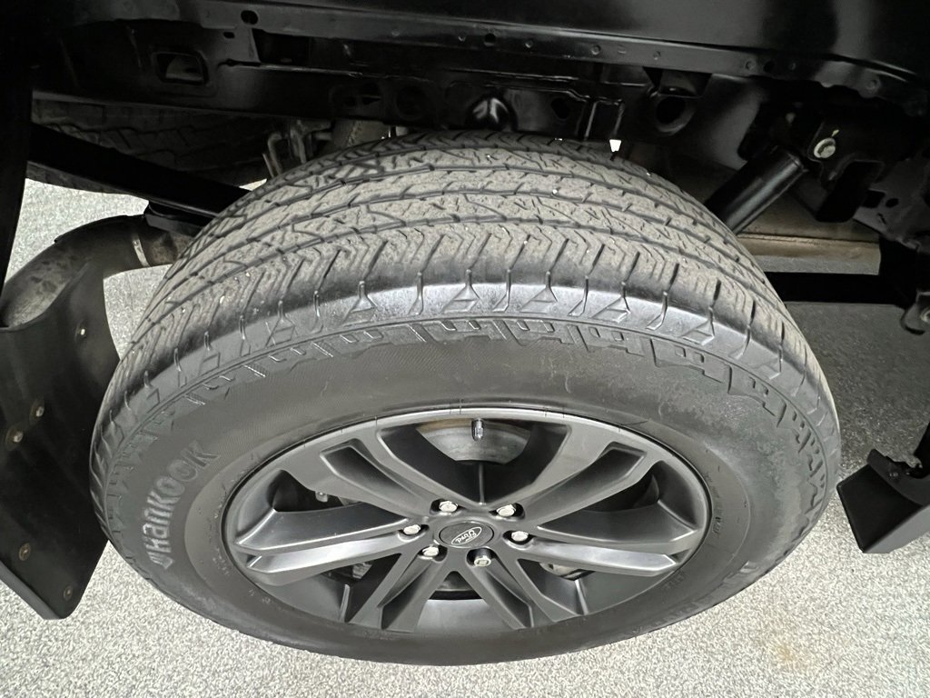 Used 2022 Ford F150 Lariat w/ Equipment Group 502A High image 19