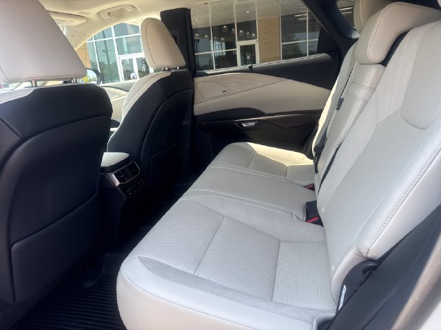 Used 2024 Lexus RX 350 AWD w/ Convenience Package image 20