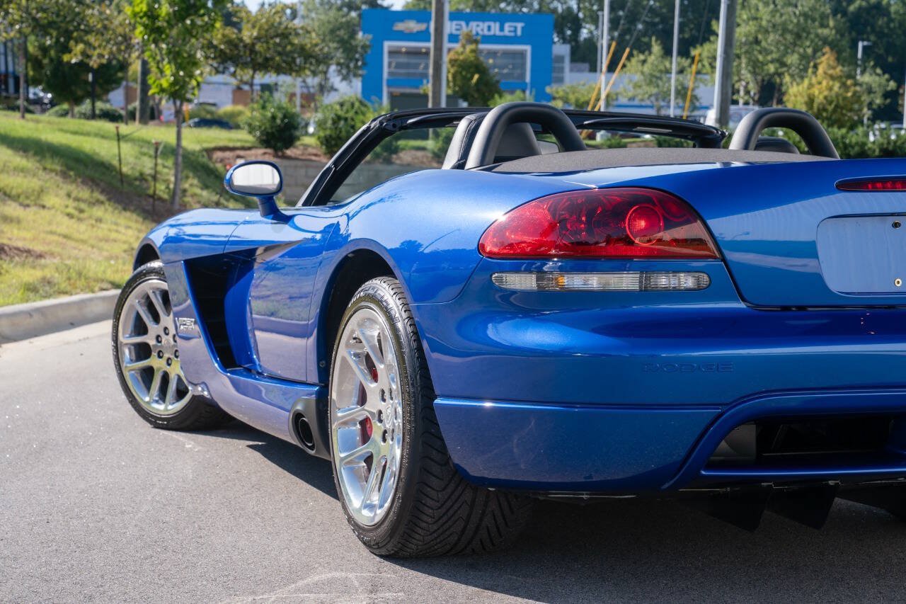 Used 2006 Dodge Viper SRT-10 RWD image 8
