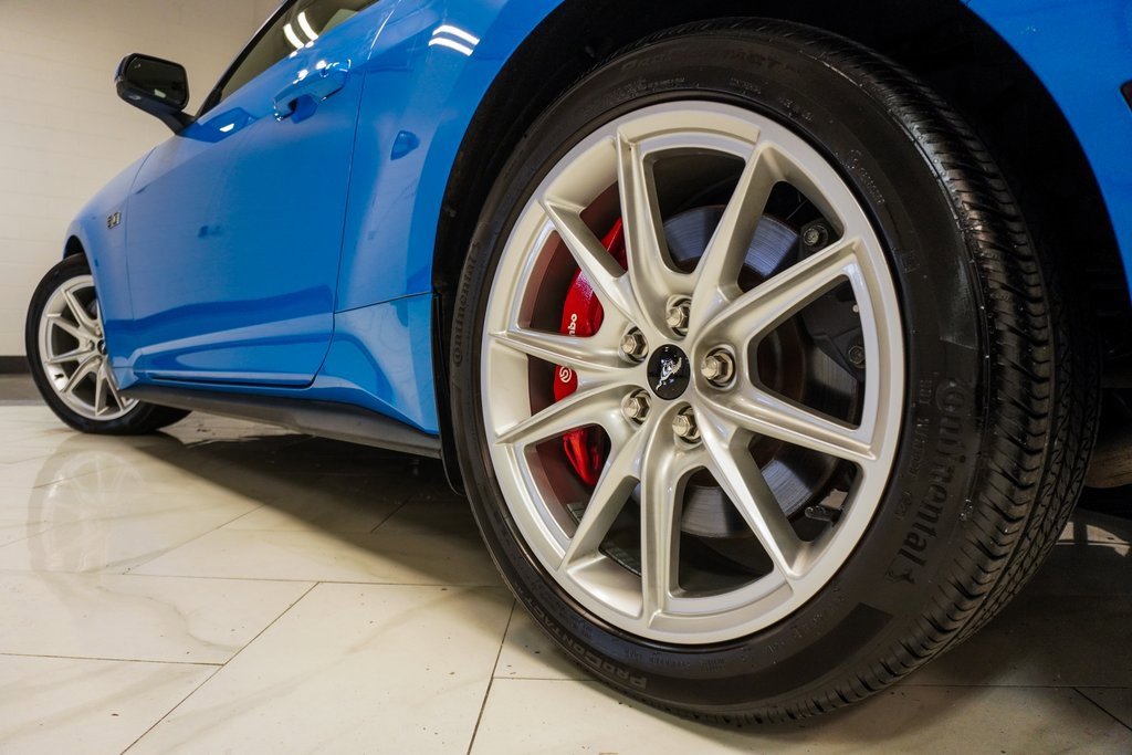 Used 2024 Ford Mustang GT Premium image 32