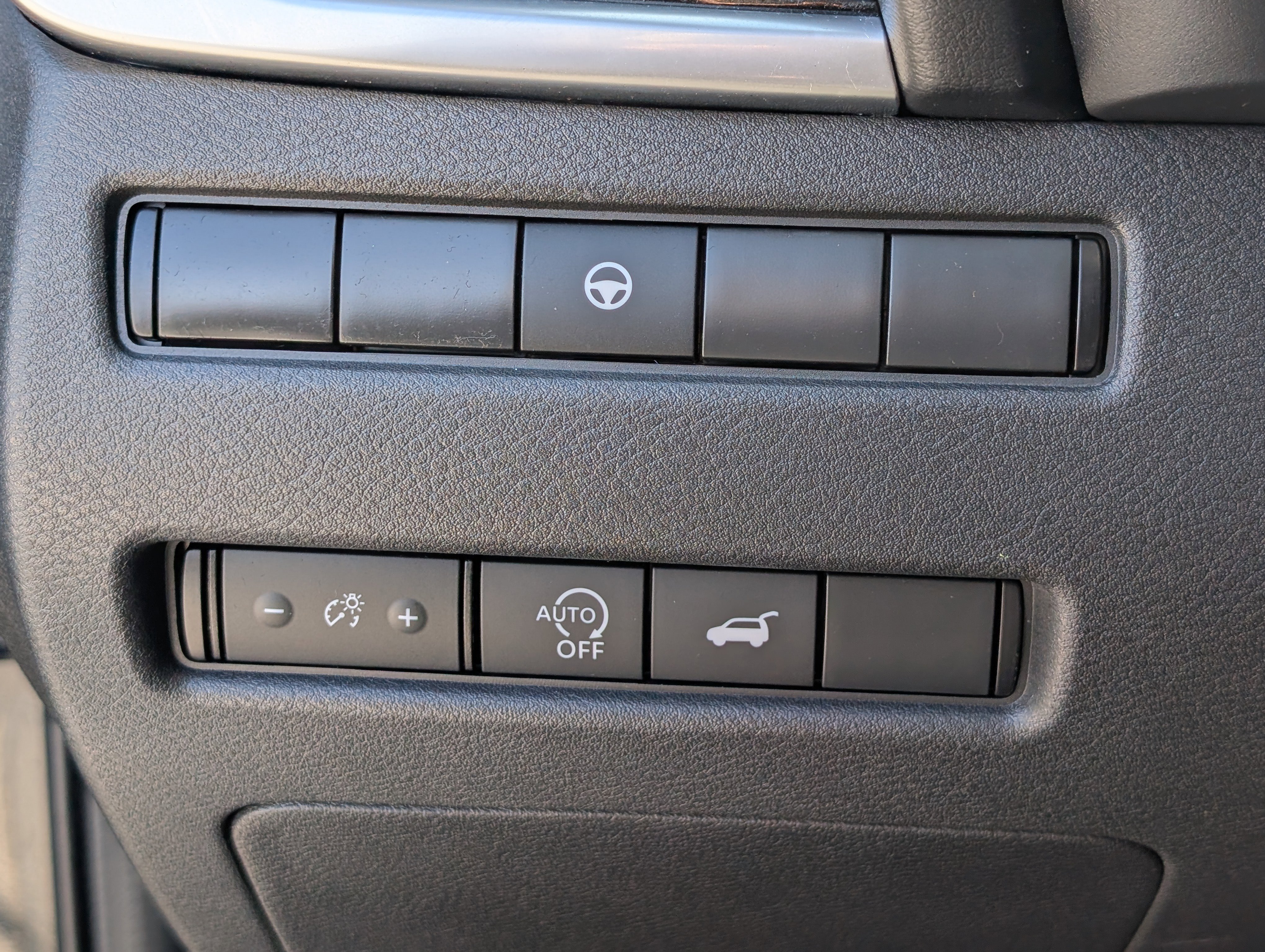 Used 2023 Nissan Rogue SL w/ SL Premium Package image 24