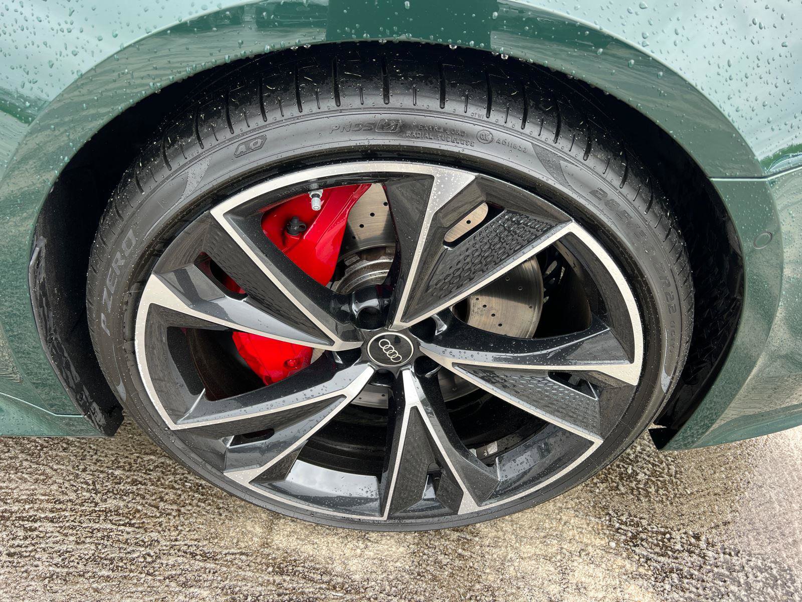 Used 2023 Audi RS 7 Sportback w/ Carbon Optic Package image 12