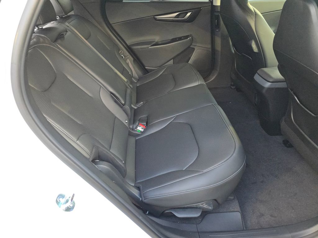 New 2025 Kia EV6 Wind image 22