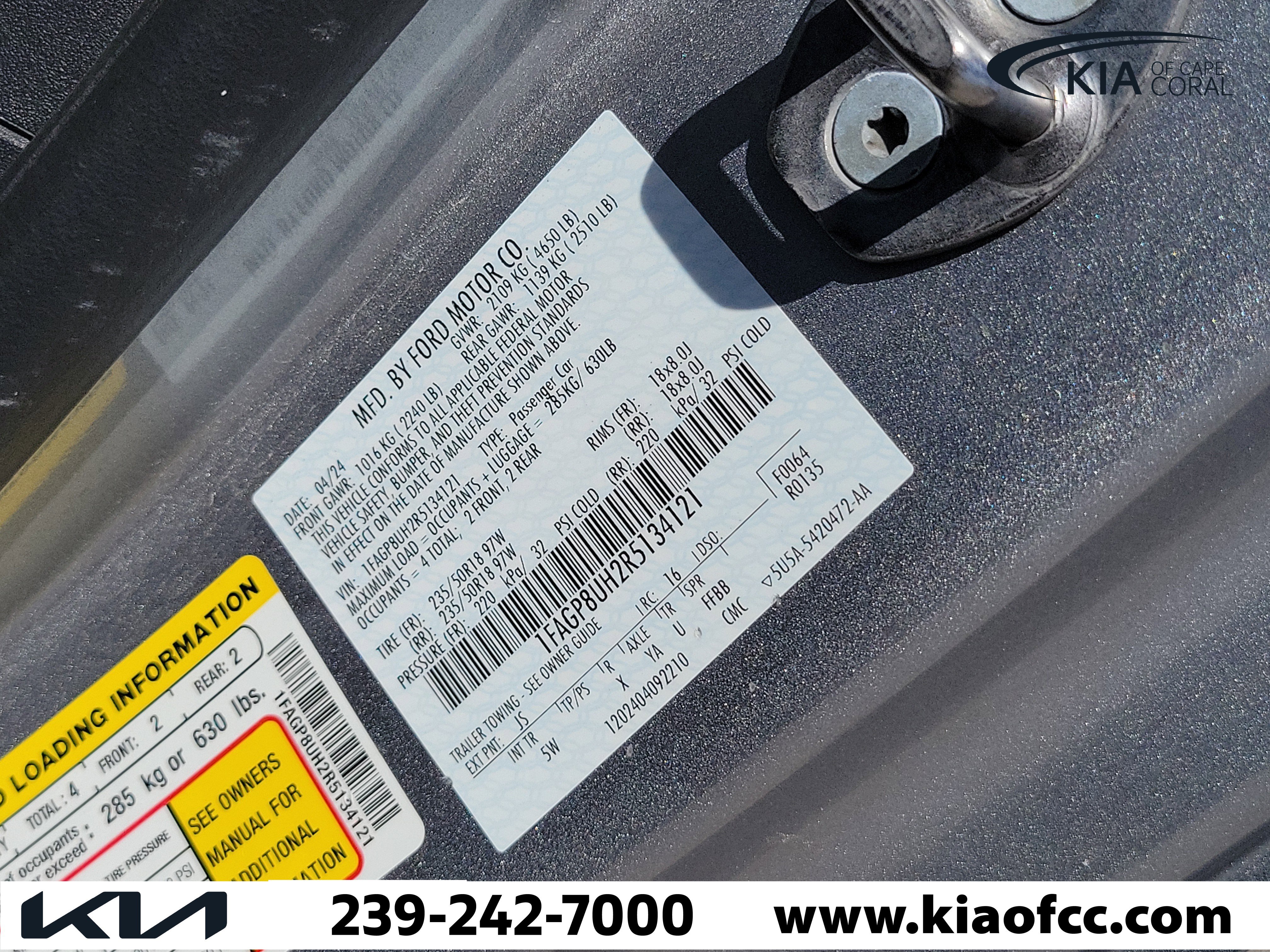 Used 2024 Ford Mustang Premium RWD image 30