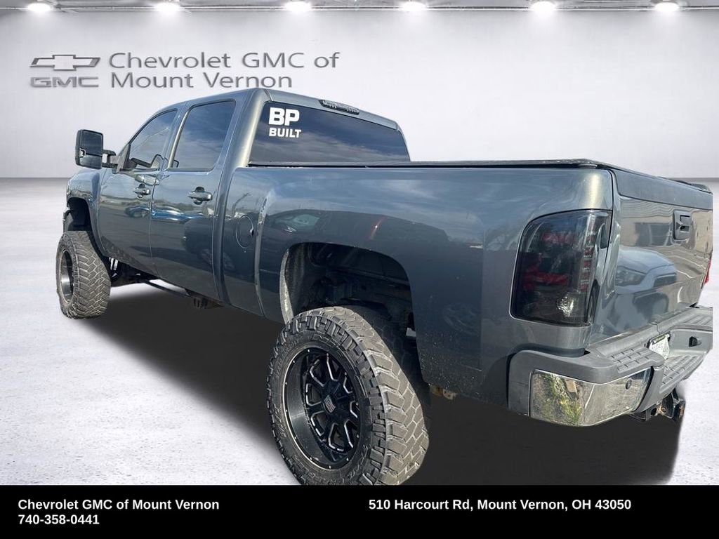 Used 2011 Chevrolet Silverado 3500 LTZ w/ Suspension Package, Off-Road AWD/4WD image 8