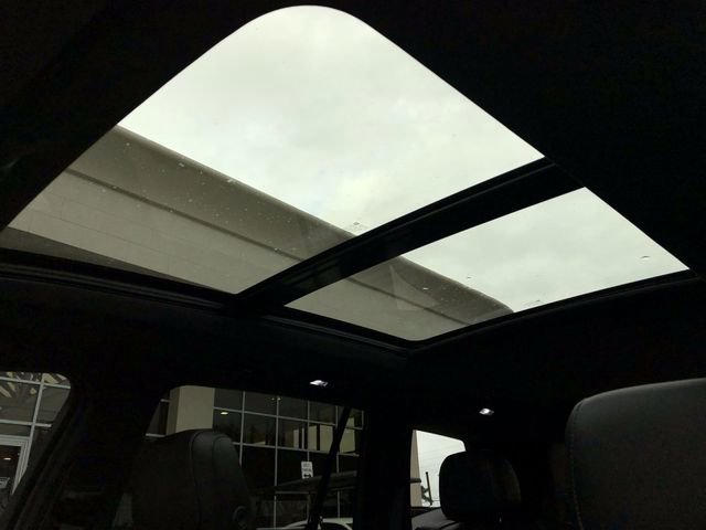 Certified 2024 Cadillac XT6 Sport w/ Platinum Package image 30