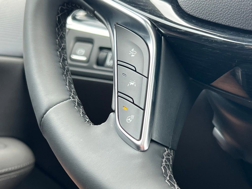 Used 2025 Cadillac XT5 Premium Luxury w/ Technology Package image 33