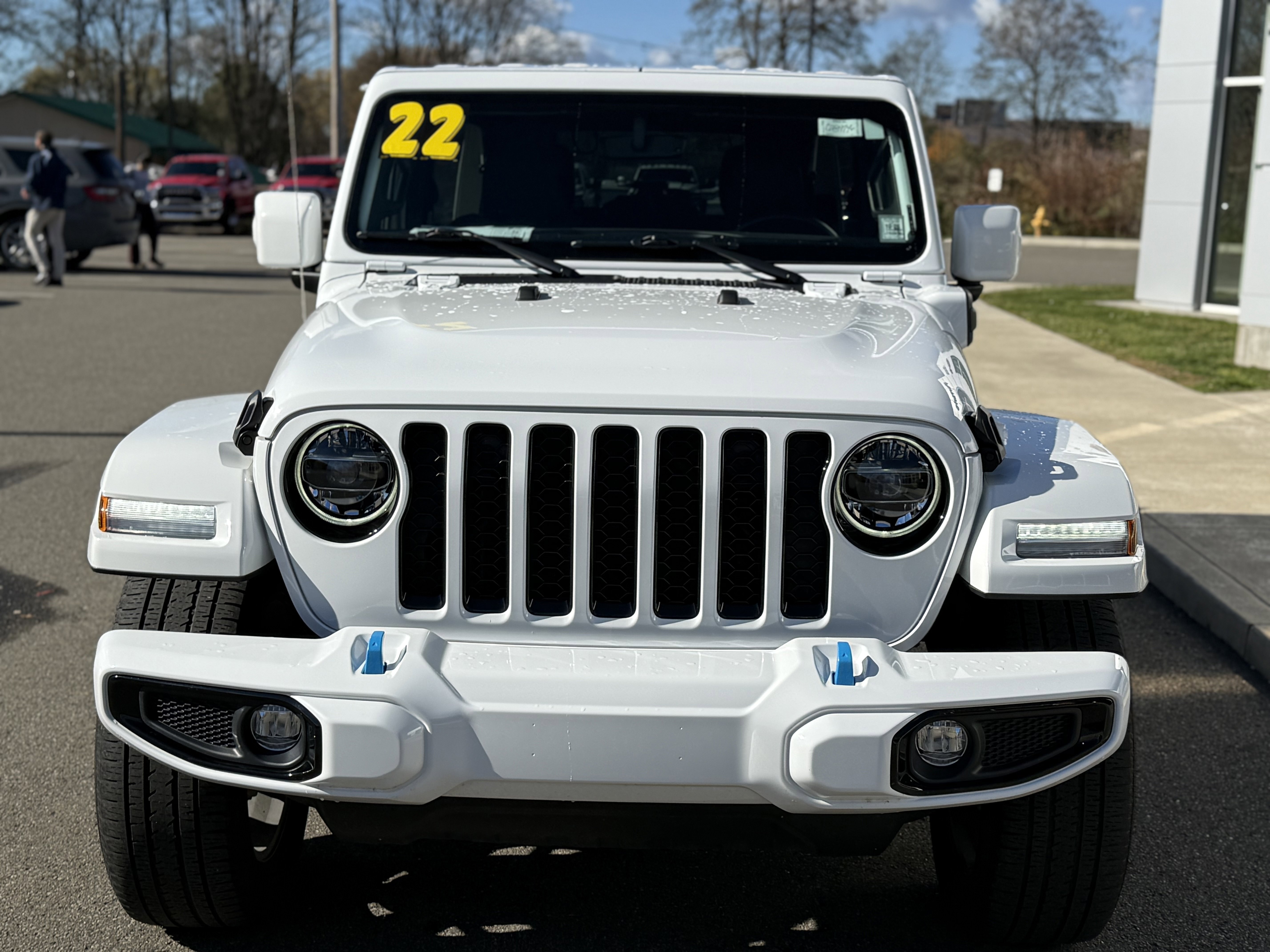 Used 2022 Jeep Wrangler Unlimited Sahara image 6