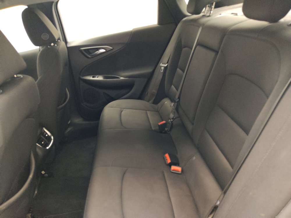 Used 2021 Chevrolet Malibu LT FWD image 18