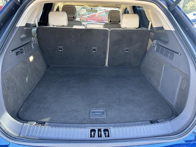 Used 2020 Lincoln Nautilus Reserve image 9